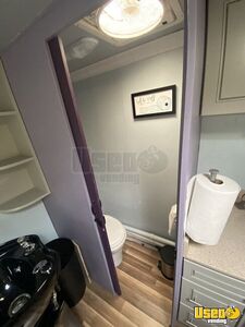 2005 Jayco Mt Mobile Hair Salon Truck Mobile Hair Salon Truck Restroom Colorado Gas Engine for Sale