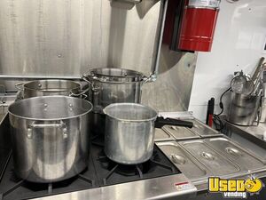 2005 Kitchen Food Truck All-purpose Food Truck Diamond Plated Aluminum Flooring Georgia Diesel Engine for Sale