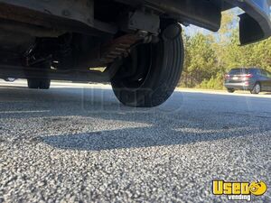 2005 Kitchen Food Truck All-purpose Food Truck Hand-washing Sink Georgia Diesel Engine for Sale