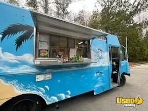 2005 Kitchen Food Truck All-purpose Food Truck Spare Tire Georgia Diesel Engine for Sale