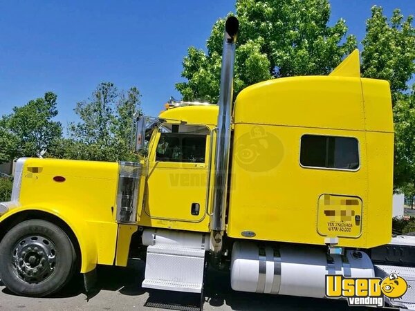 2005 Longnose Sleeper Cab Semi Truck Peterbilt Semi Truck California for Sale