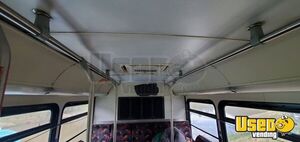 2005 Low Floor Coach Bus Coach Bus 9 Colorado Diesel Engine for Sale