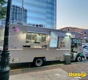 2005 M Line All-purpose Food Truck Insulated Walls Utah Diesel Engine for Sale