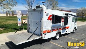 2005 Freightliner 24' All-Purpose Food Truck with Pro Fire System for Sale in Utah!