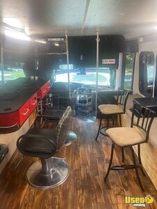2005 Mobile Hair Salon Bus Mobile Hair Salon Truck Breaker Panel New York Gas Engine for Sale
