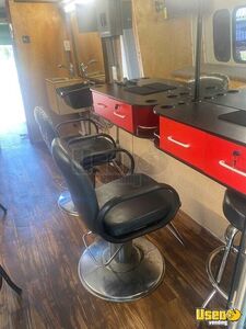2005 Mobile Hair Salon Bus Mobile Hair Salon Truck Electrical Outlets New York Gas Engine for Sale