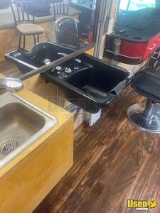 2005 Mobile Hair Salon Bus Mobile Hair Salon Truck Tv New York Gas Engine for Sale