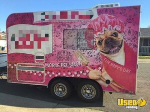 2005 Mobile Pet Salon Grooming Trailer Pet Care / Veterinary Truck Nevada for Sale