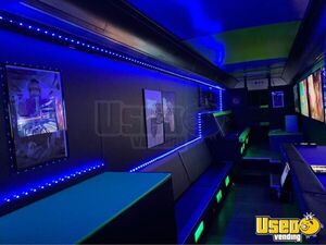 2005 Mobile Video Gaming Bus Party / Gaming Trailer Interior Lighting Pennsylvania Diesel Engine for Sale
