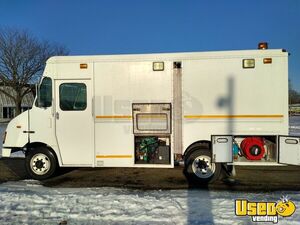 2005 Mt 55 Step Van Mobile Roadside Service/auto Repair Truck Other Mobile Business Cabinets Ohio Diesel Engine for Sale