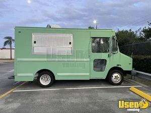 2005 Mt45 All-purpose Food Truck Diamond Plated Aluminum Flooring Florida for Sale