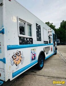 2005 Mt45 All-purpose Food Truck Exterior Customer Counter Missouri Diesel Engine for Sale