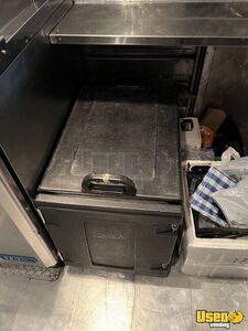 2005 Mt45 All-purpose Food Truck Hand-washing Sink New Hampshire Diesel Engine for Sale