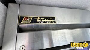 2005 Mt45 Coffee & Beverage Truck Fresh Water Tank Texas Diesel Engine for Sale