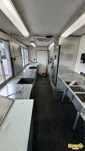 2005 Mt45 Coffee & Beverage Truck Reach-in Upright Cooler Texas Diesel Engine for Sale
