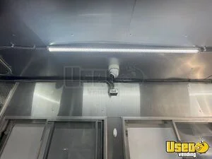 2005 Mt45 Step Van Kitchen Food Truck All-purpose Food Truck Exhaust Fan New York Diesel Engine for Sale