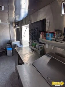 2005 Mt45 Step Van Kitchen Food Truck All-purpose Food Truck Exterior Customer Counter British Columbia Diesel Engine for Sale
