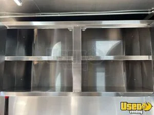 2005 Mt45 Step Van Kitchen Food Truck All-purpose Food Truck Upright Freezer New York Diesel Engine for Sale