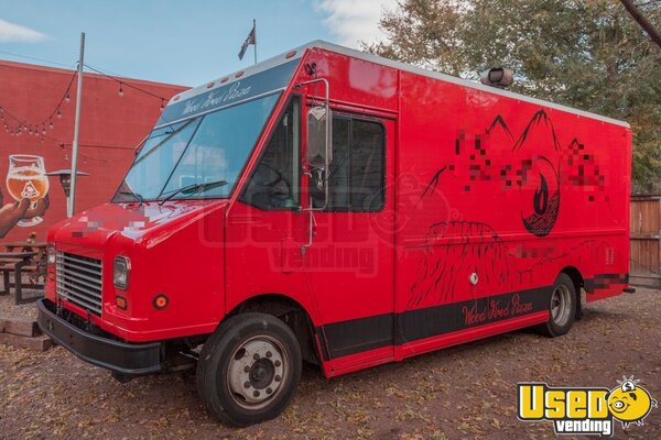 2005 Mt45 Wood-fired Pizza Truck Pizza Food Truck Colorado Diesel Engine for Sale