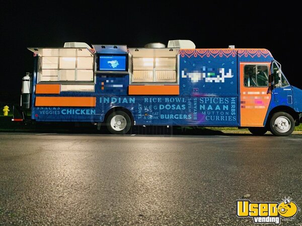 2005 Mt55 Step Van Kitchen Food Truck All-purpose Food Truck Missouri Diesel Engine for Sale