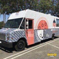 2005 Mwv Step Van Pizza Food Truck Pizza Food Truck California Diesel Engine for Sale