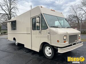 2005 P42 All-purpose Food Truck Cabinets Tennessee Diesel Engine for Sale