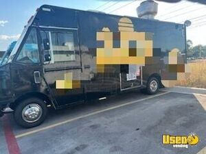2005 P42 All-purpose Food Truck Concession Window Texas Gas Engine for Sale