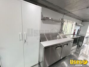 2005 P42 All-purpose Food Truck Exhaust Hood Tennessee Diesel Engine for Sale