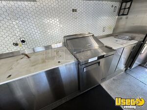 2005 P42 All-purpose Food Truck Prep Station Cooler California Gas Engine for Sale