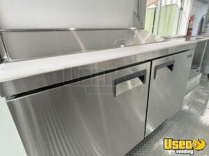 2005 P42 All-purpose Food Truck Pro Fire Suppression System Tennessee Diesel Engine for Sale