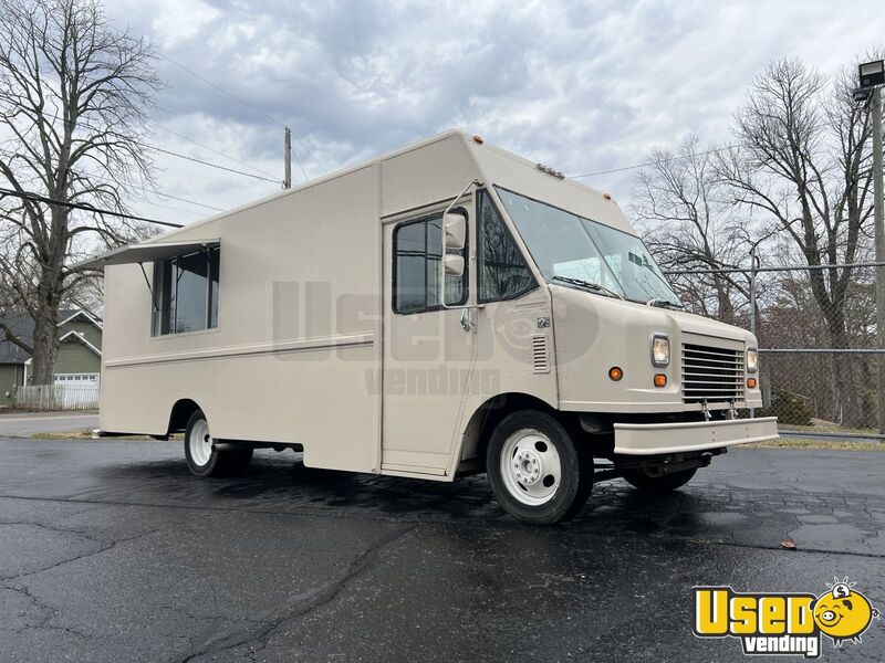 2005 P42 All-purpose Food Truck Tennessee Diesel Engine for Sale