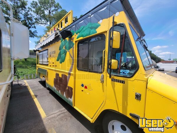 2005 P42 Kitchen Food Truck All-purpose Food Truck Florida Diesel Engine for Sale