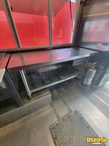 2005 P42 Kitchen Food Truck All-purpose Food Truck Hand-washing Sink Florida Diesel Engine for Sale