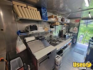 2005 P42 Kitchen Food Truck All-purpose Food Truck Propane Tank Florida Diesel Engine for Sale