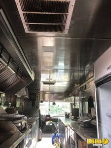 2005 P42 Step Van Kitchen Food Truck All-purpose Food Truck Cabinets Florida Diesel Engine for Sale