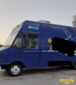 2005 P42 Step Van Kitchen Food Truck All-purpose Food Truck Concession Window Texas Diesel Engine for Sale