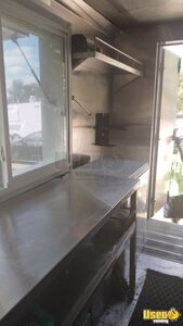 2005 P42 Step Van Kitchen Food Truck All-purpose Food Truck Electrical Outlets Texas Diesel Engine for Sale