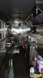 2005 P42 Step Van Kitchen Food Truck All-purpose Food Truck Reach-in Upright Cooler Texas Diesel Engine for Sale