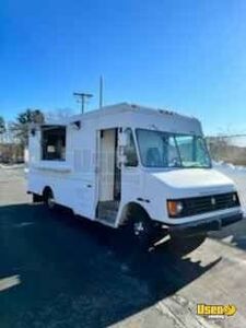 2005 P44 Step Van Food Truck All-purpose Food Truck Massachusetts for Sale