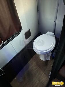 2005 Party Bus 18 Colorado Gas Engine for Sale