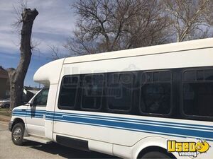 2005 Shuttle Bus Nebraska for Sale