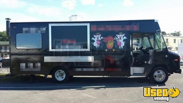 2005 Step Van Barbecue Food Truck Barbecue Food Truck New York Diesel Engine for Sale