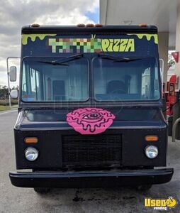 2005 Step Van Concession Food Truck All-purpose Food Truck Stainless Steel Wall Covers Florida Diesel Engine for Sale