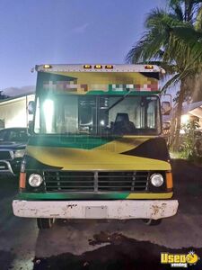2005 Step Van Kitchen Food Truck All-purpose Food Truck Concession Window Florida Gas Engine for Sale