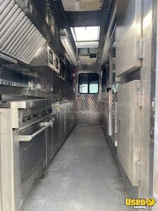 2005 Step Van Kitchen Food Truck All-purpose Food Truck Stainless Steel Wall Covers Indiana for Sale