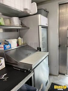 2005 Stepvan Food Truck All-purpose Food Truck Diamond Plated Aluminum Flooring Michigan Diesel Engine for Sale