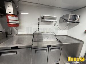 2005 Stepvan Kitchen Food Truck All-purpose Food Truck Microwave Maryland Diesel Engine for Sale
