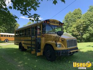 2005 Thomas Midsize School Bus West Virginia Diesel Engine for Sale