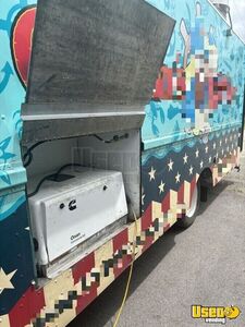 2005 Utilimaster All-purpose Food Truck Propane Tank Kentucky Diesel Engine for Sale