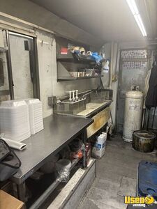 2005 Utilimaster All-purpose Food Truck Work Table Kentucky Diesel Engine for Sale